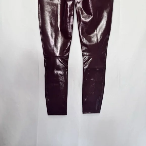 SPANX Faux Patent Leather Liquid Gloss Leggings Pants Ruby Size Medium NEW - Picture 7 of 14